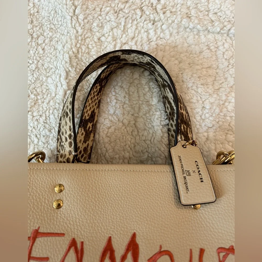 Coach x Jean Michel Basquiat Dempsey Carry All - Picture 5 of 8